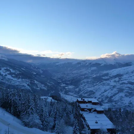 Apartamento Cosy 2 Pieces, 6 Personnes, Ski-in/ski-out, Proche Commerces Et Esf, Balcon Sud-ouest - Fr-1-411-419 *